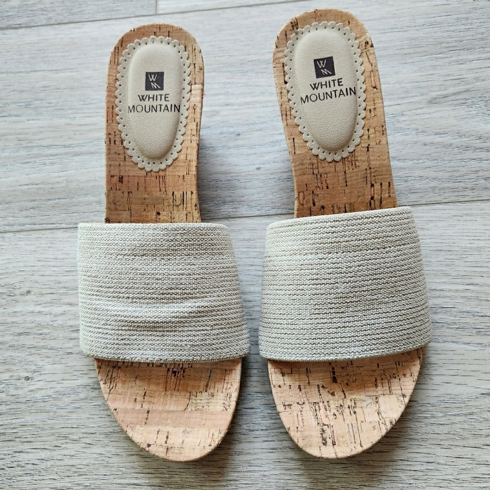 White Mountain Women's Cream Sandals